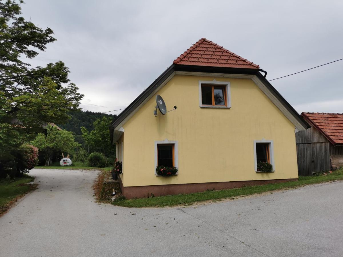 Malina Vransko Exterior foto
